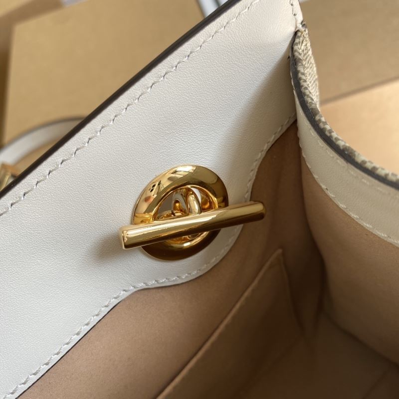 Gvc*1 tote bags